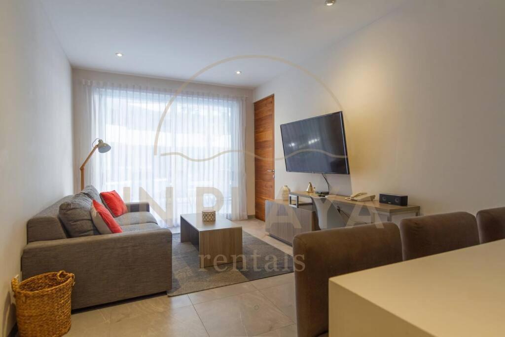 Luxury 1br 100mb Gym Sauna Rooftop Pool Apartamento *